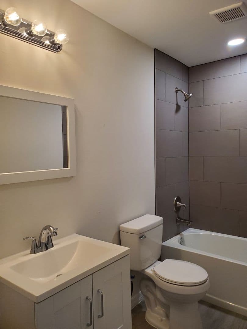 Lehigh Acres Apartment: 4738 13TH ST SW
