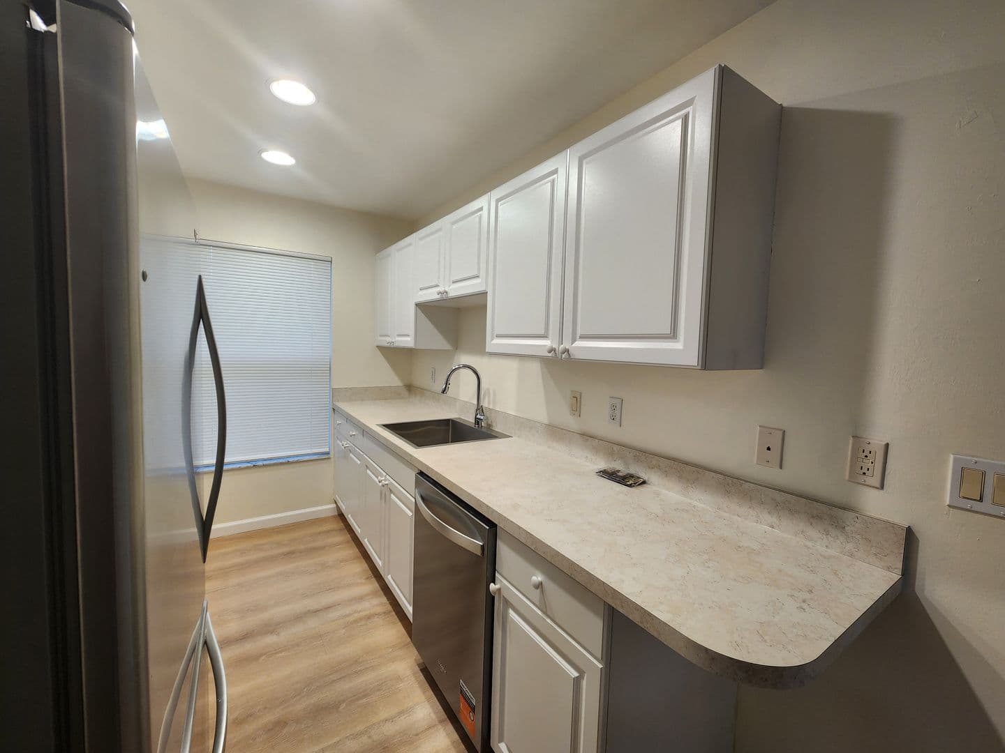 Lehigh Acres Apartment: 4713-4715 1st St SW
