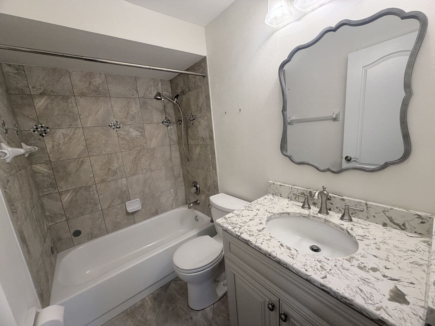 Fort Myers House: 13205 Whitehaven Ln #1608