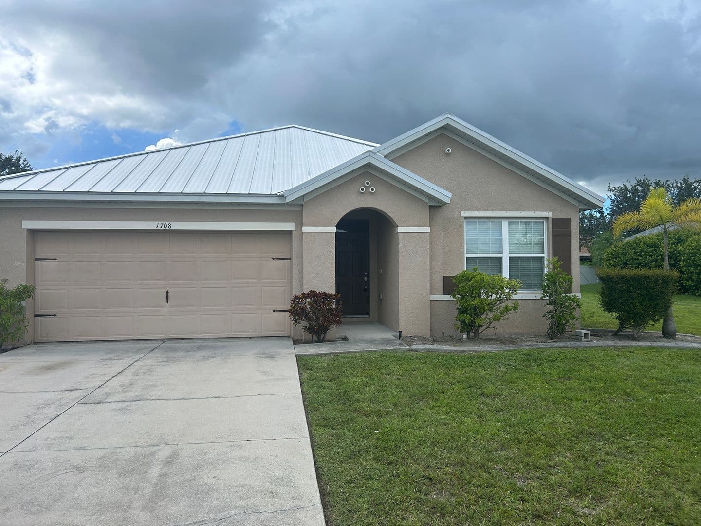 Cape Coral House: 1708 SW 1st Ave