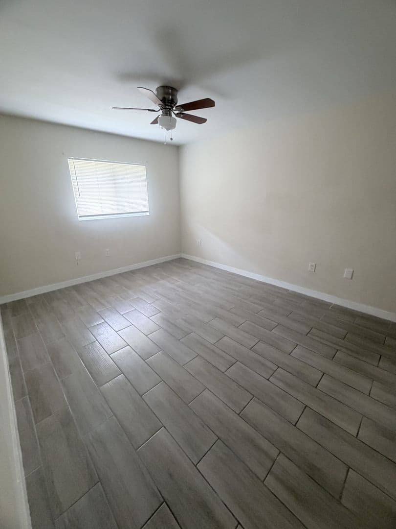 Cape Coral Apartment: 5004 Chiquita Blvd S