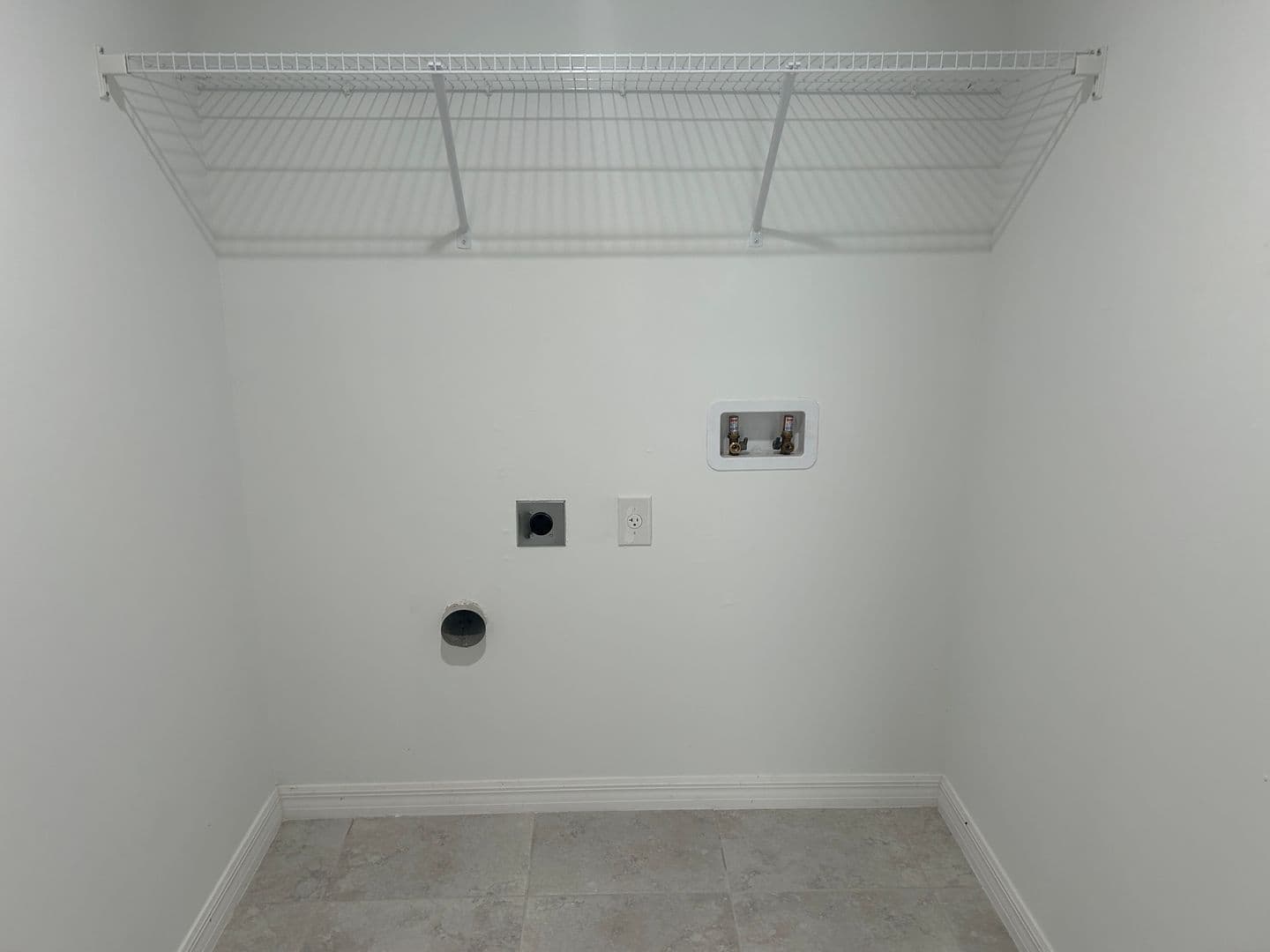 Cape Coral House: 2825 NW 25th Lane