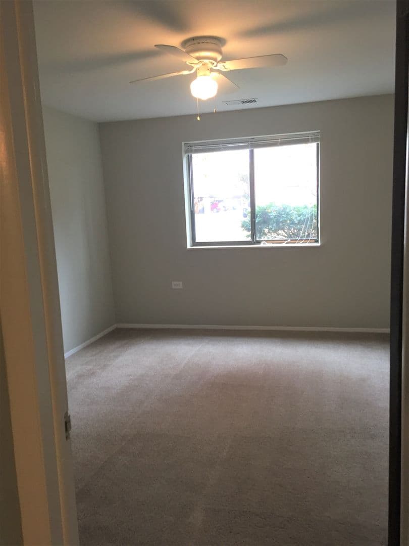 BIRMINGHAM Apartment: 2233-2457 E. MAPLE