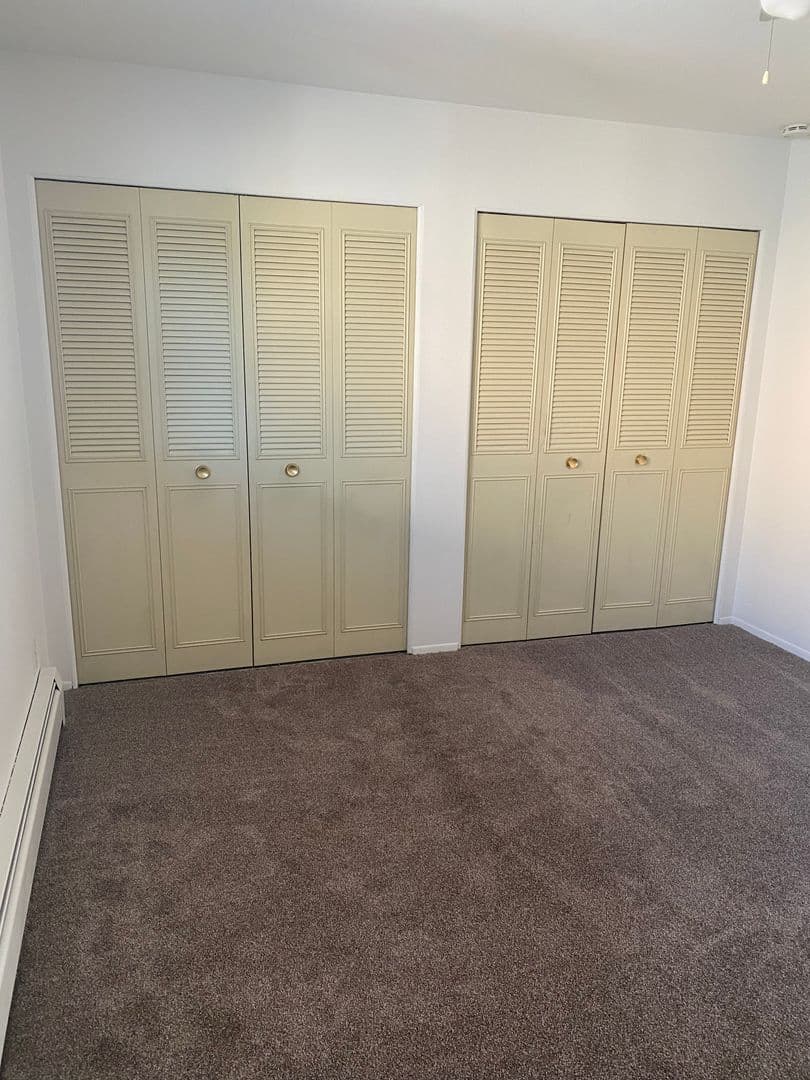 BIRMINGHAM Apartment: 2567 EAST MAPLE ROAD