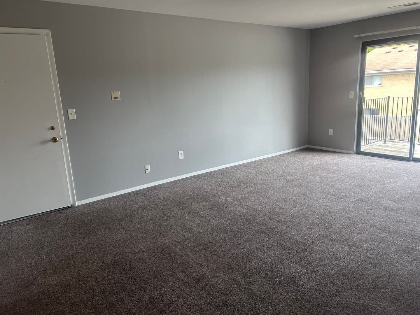 BIRMINGHAM Apartment: 2233-2457 E. MAPLE