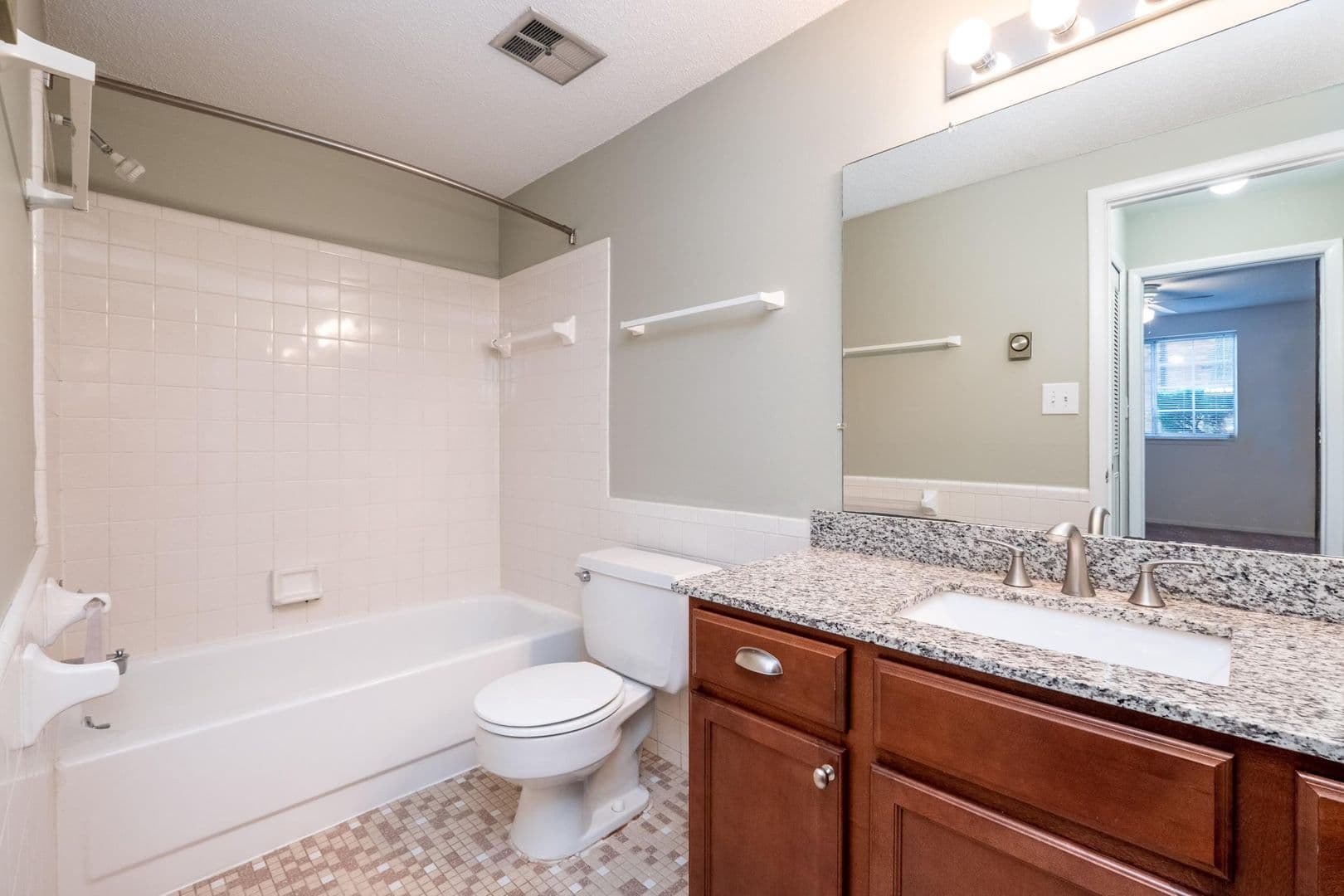BIRMINGHAM Apartment: 650 ANN STREET