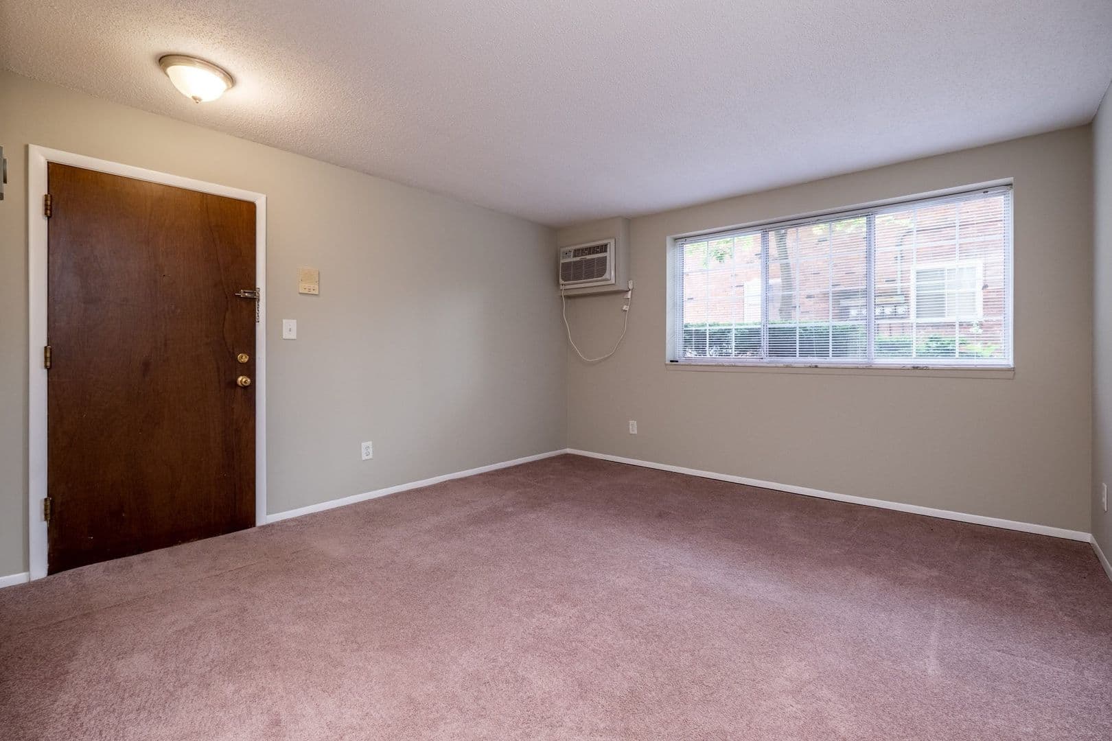 BIRMINGHAM Apartment: 650 ANN STREET