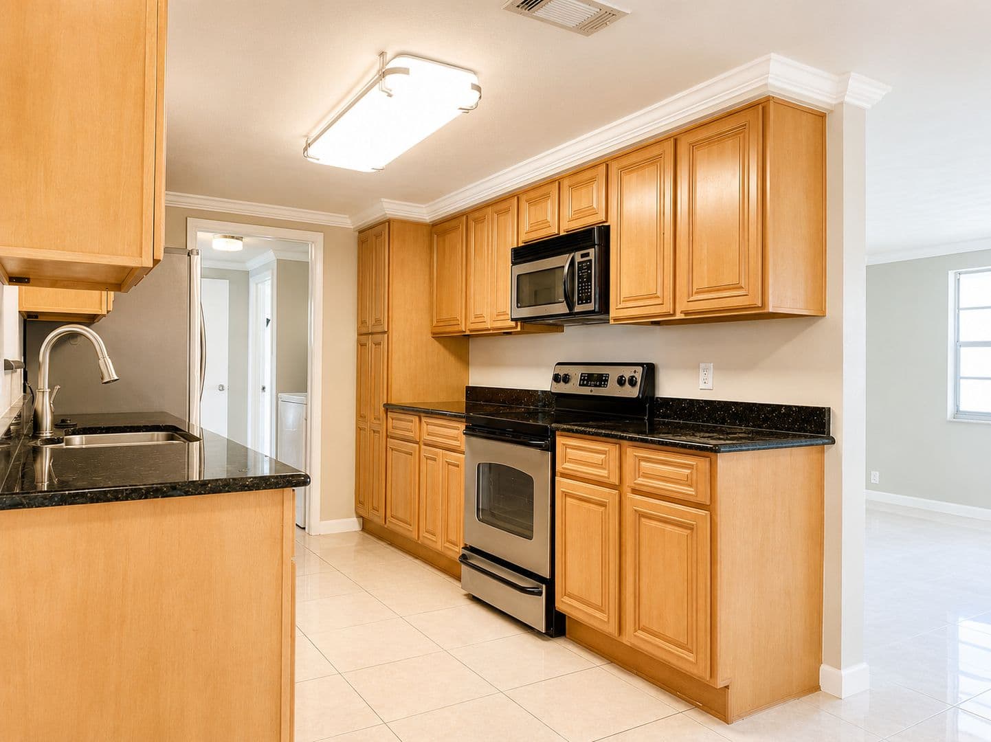 Hudson House: 12812 4TH Isle