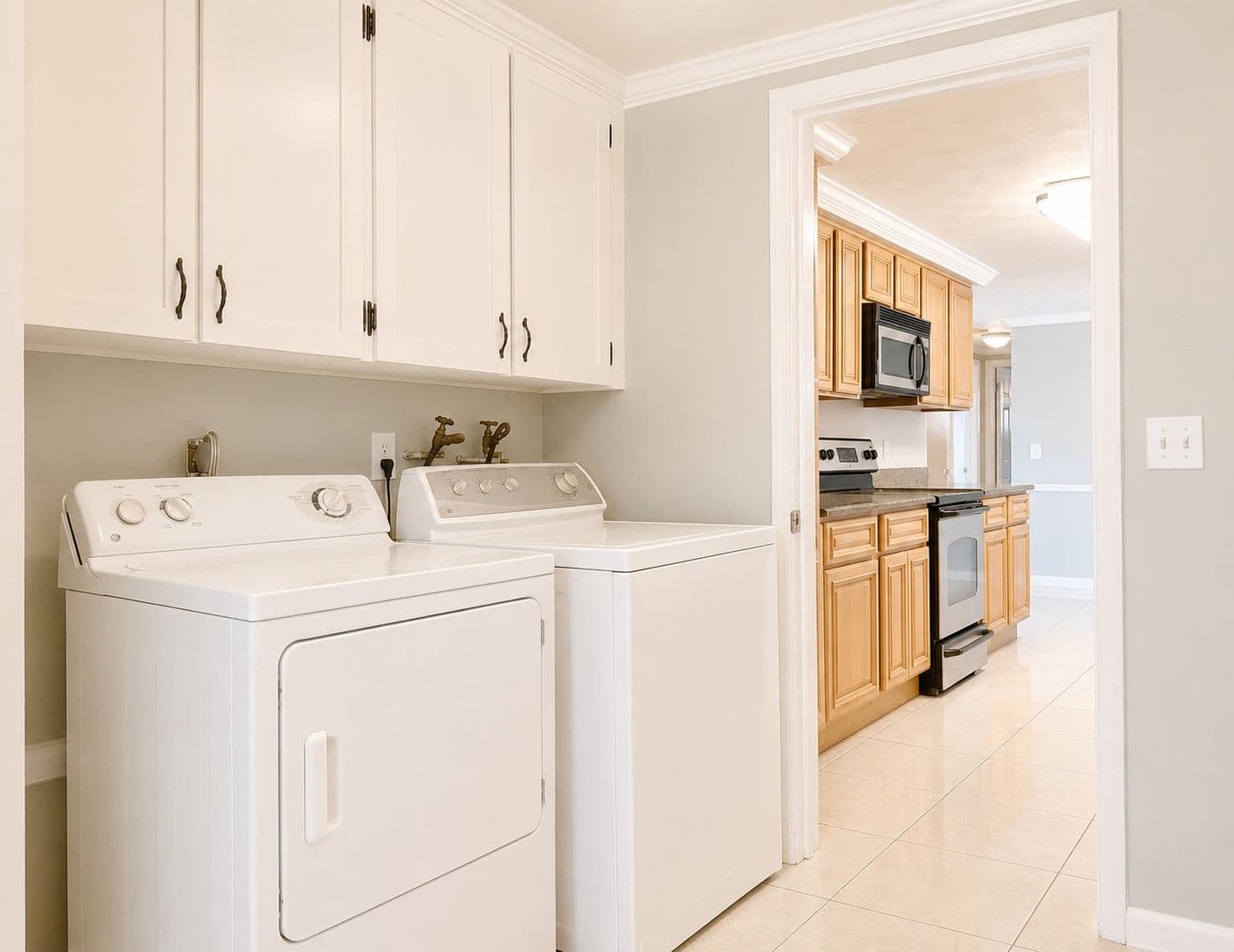 Hudson House: 12812 4TH Isle
