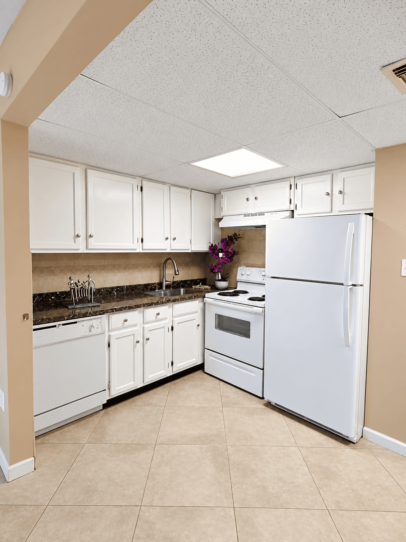 Clearwater Condo: 2500 Harn Blvd, # F26