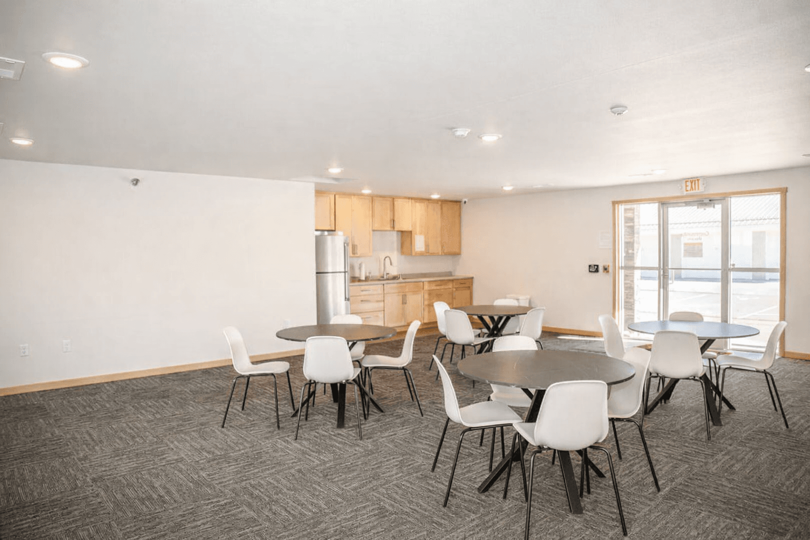 Onalaska Apartment: 9522 & 9530 E 16 Frontage Rd.