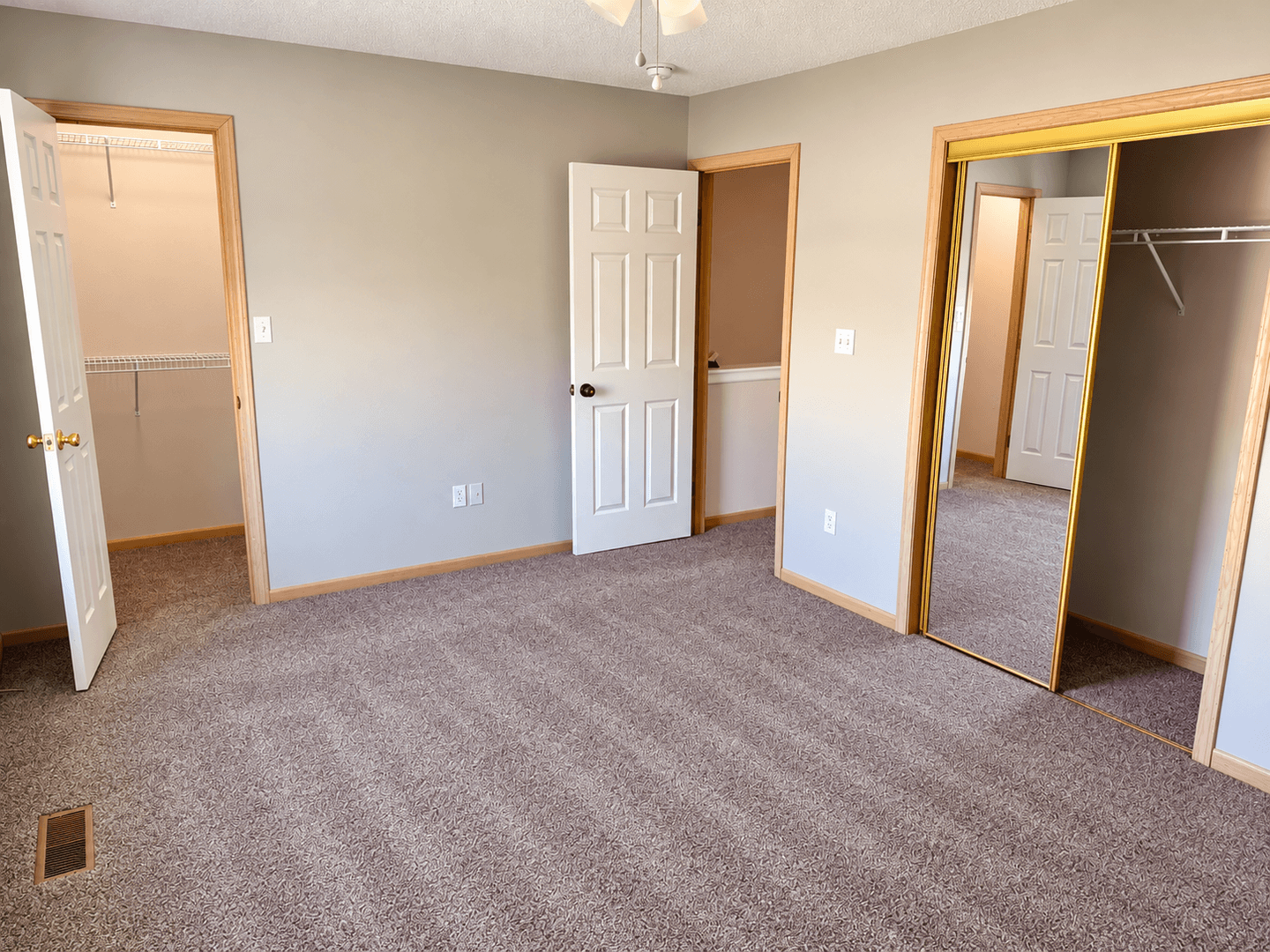 Platte City Townhome: 1810-1914 Century Hill