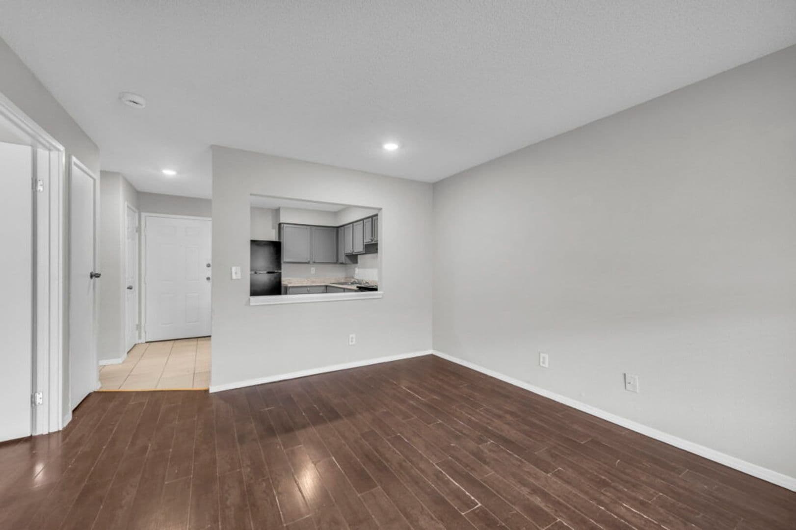 Kansas City Apartment: 1500 E. 29th Street