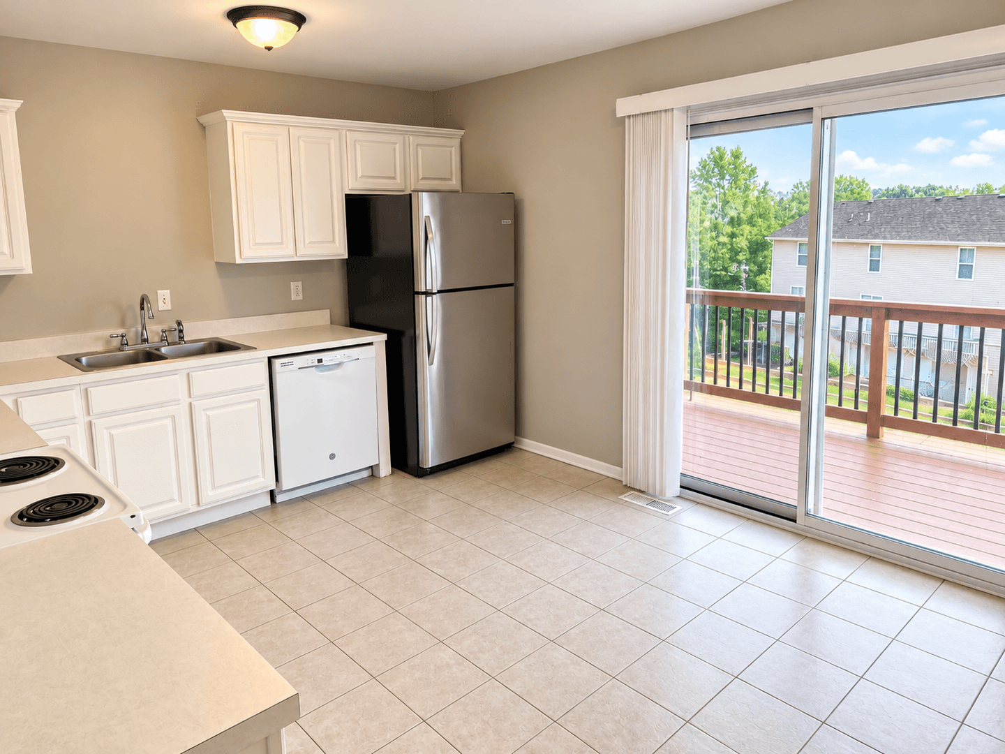 Platte City Townhome: 1810-1914 Century Hill