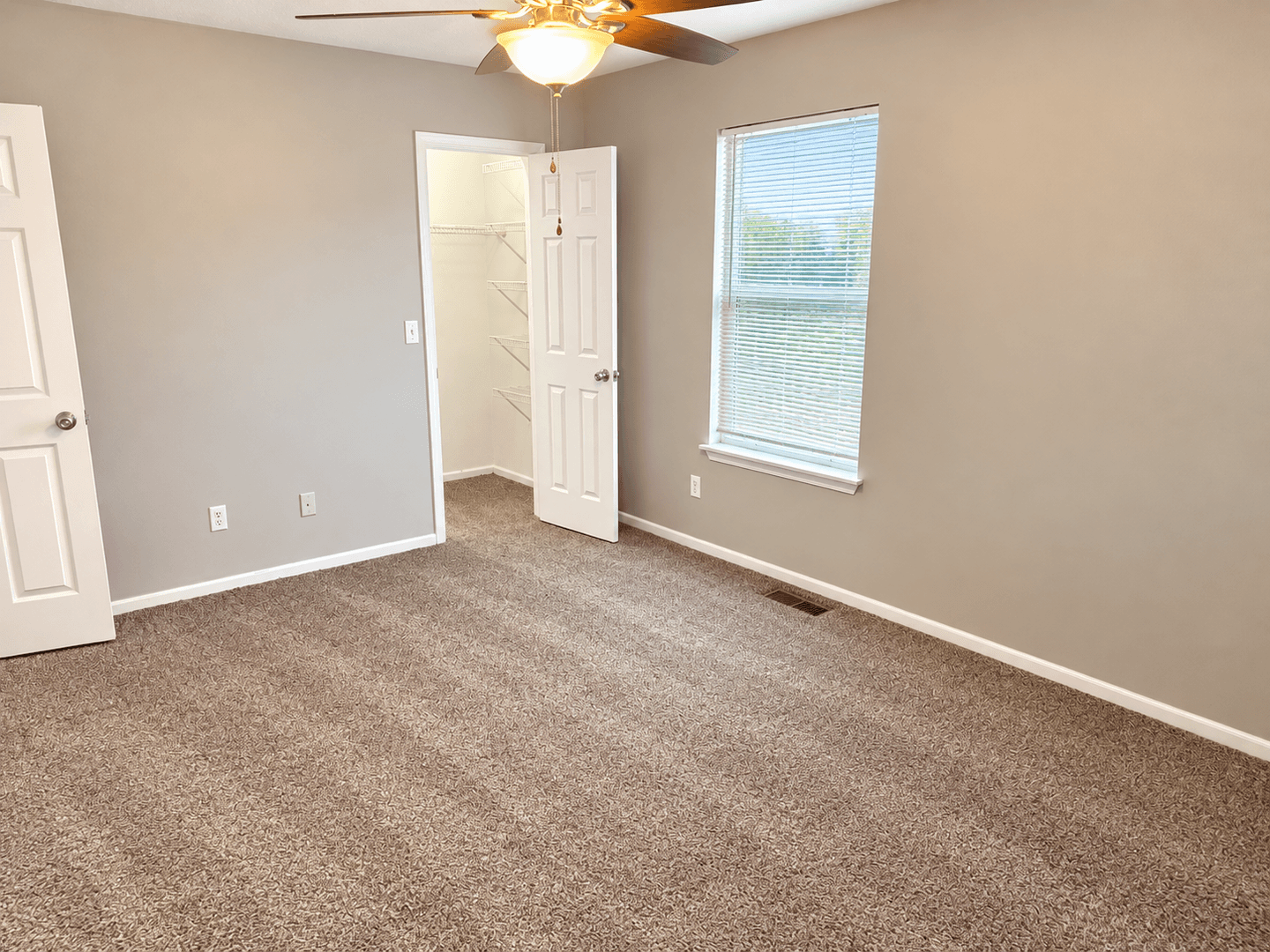 Platte City Townhome: 1810-1914 Century Hill