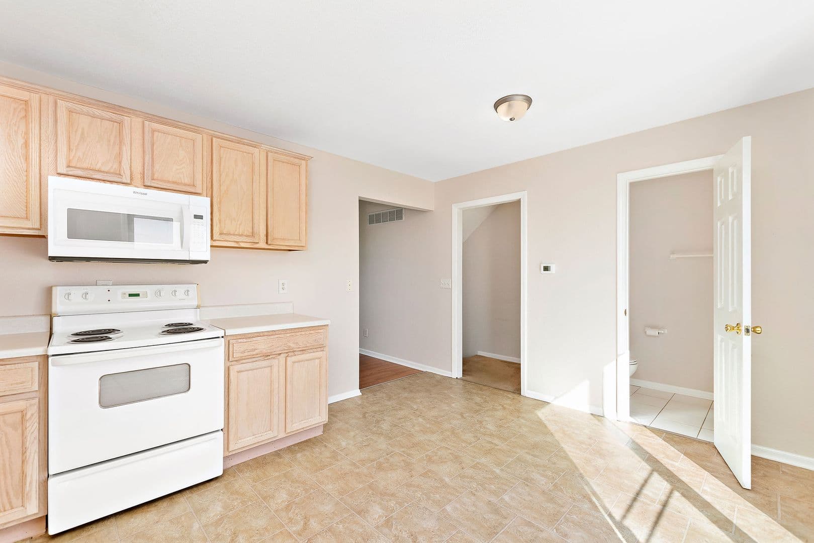 Platte City Townhome: 1810-1914 Century Hill