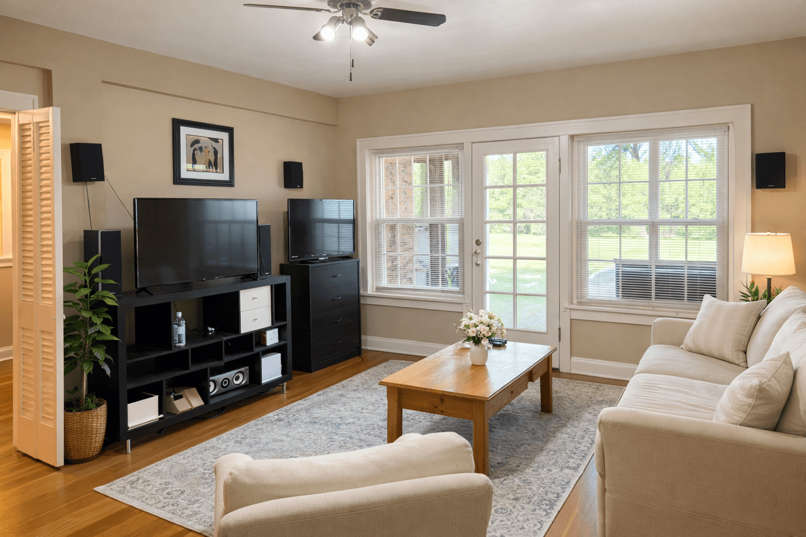 Kansas City Condo: 4434 Mill Creek Parkway