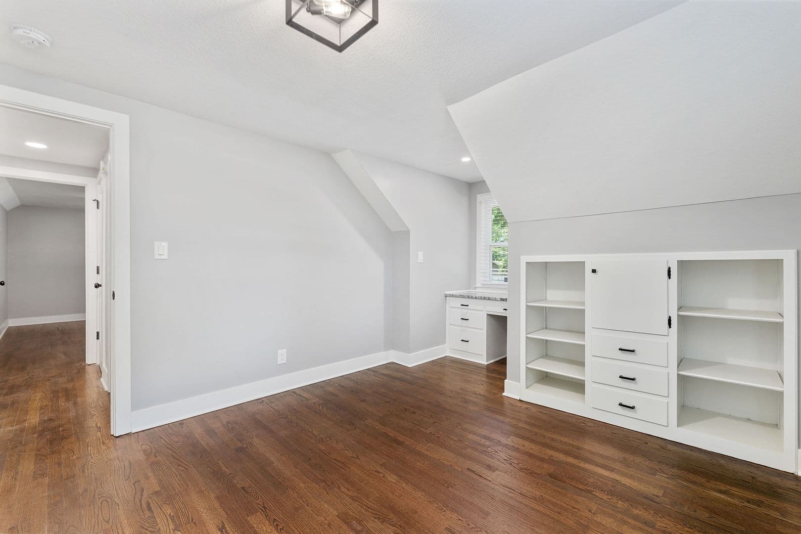 Overland Park House: 7615 W. 95th Terr