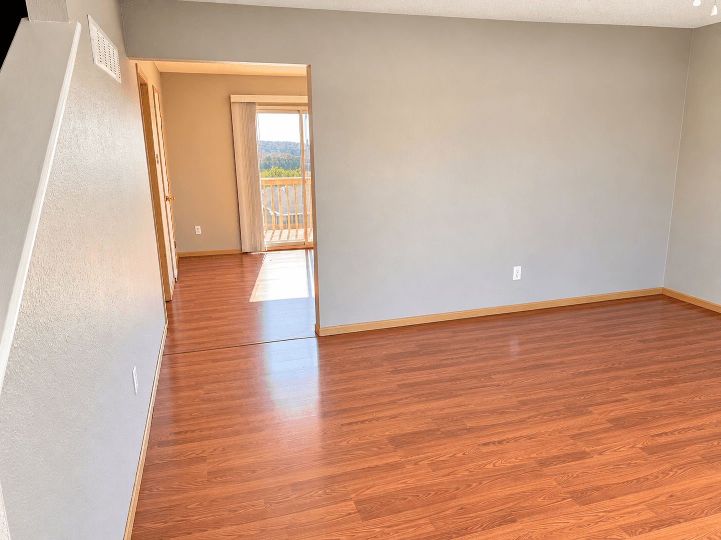 Platte City Townhome: 1810-1914 Century Hill