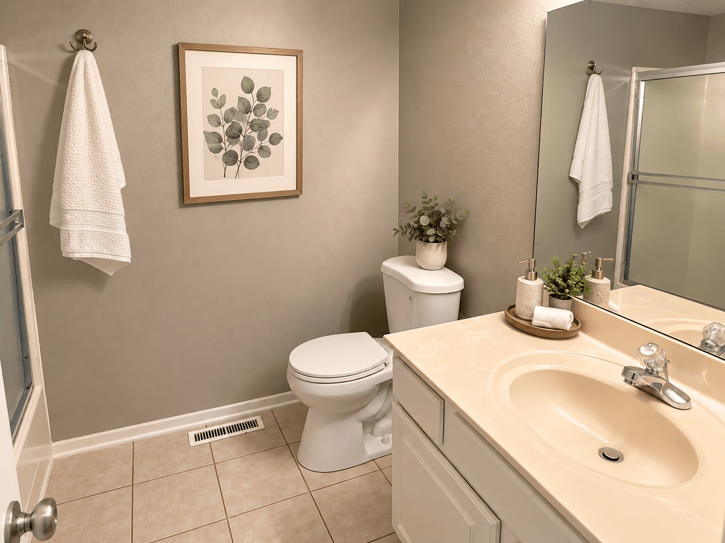 Platte City Townhome: 1810-1914 Century Hill