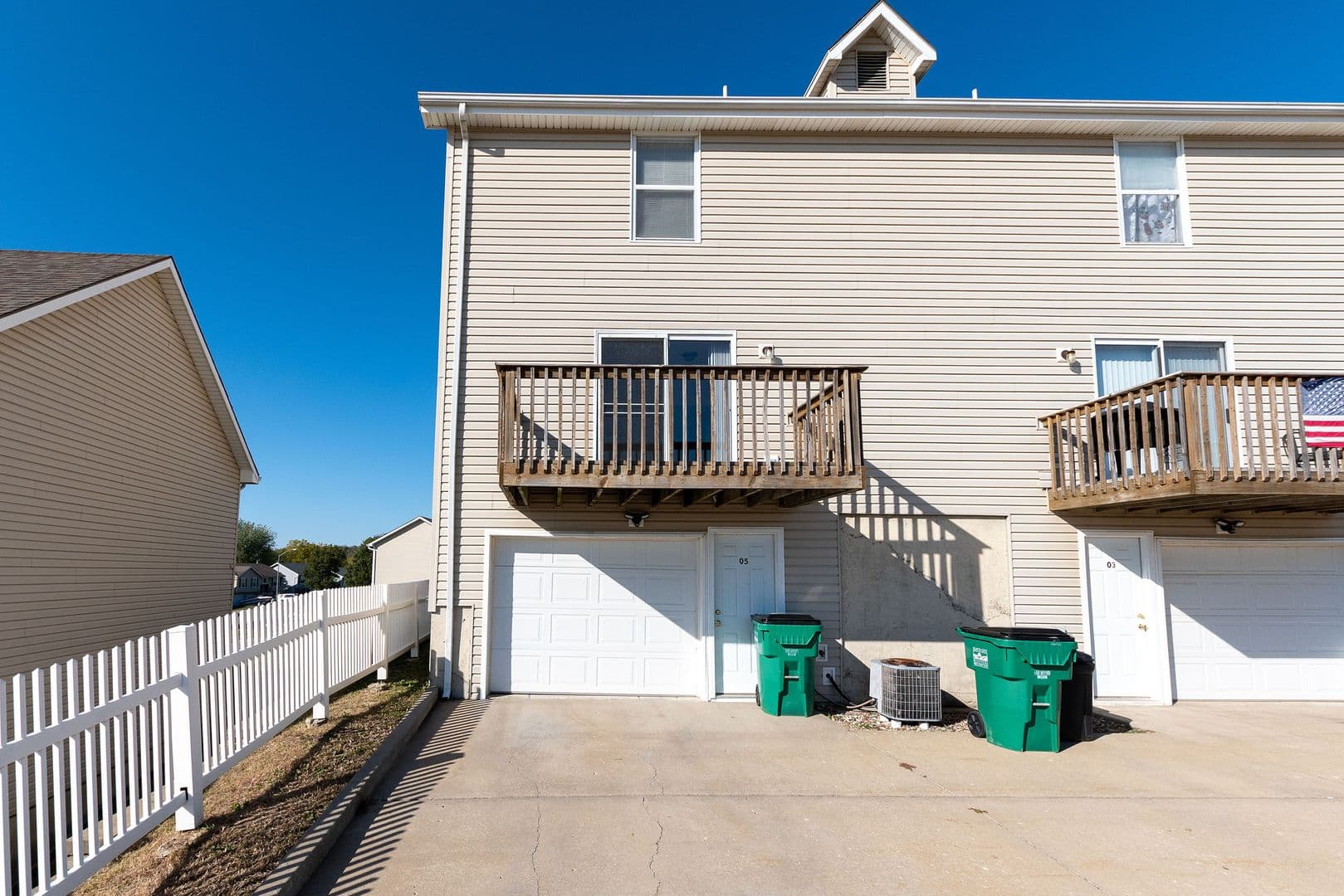 Platte City Townhome: 1810-1914 Century Hill