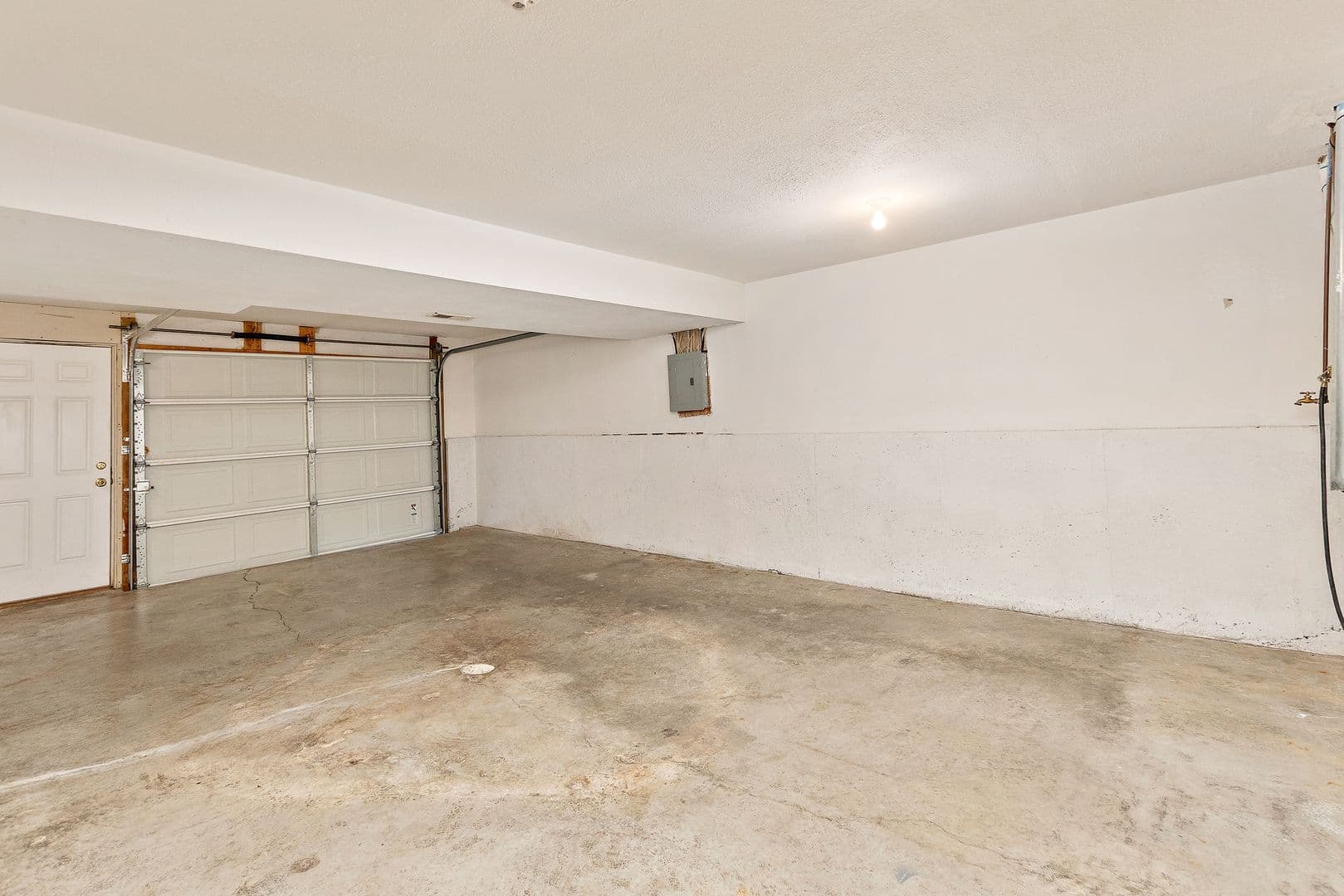 Platte City Townhome: 1810-1914 Century Hill
