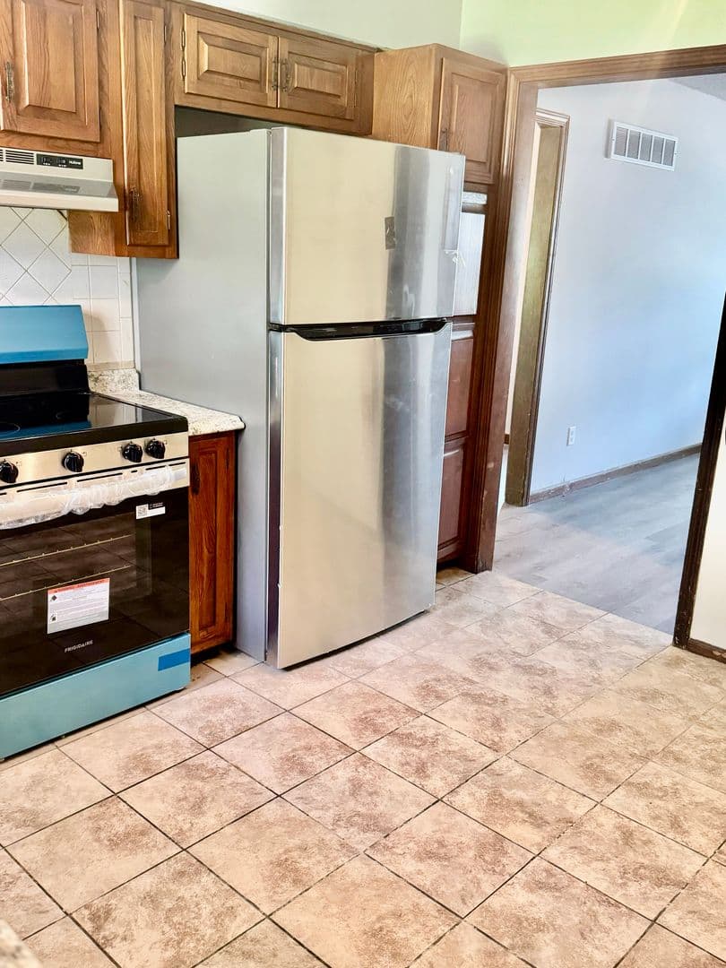 Raytown Apartment: 5404-5406 Ditzler Ave