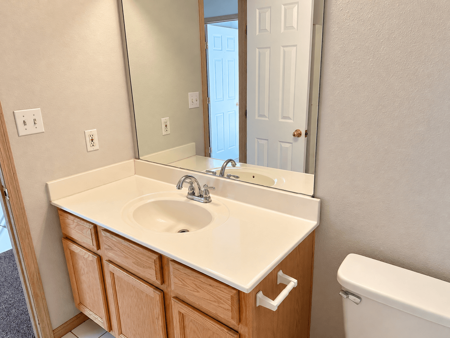 Platte City Townhome: 1810-1914 Century Hill