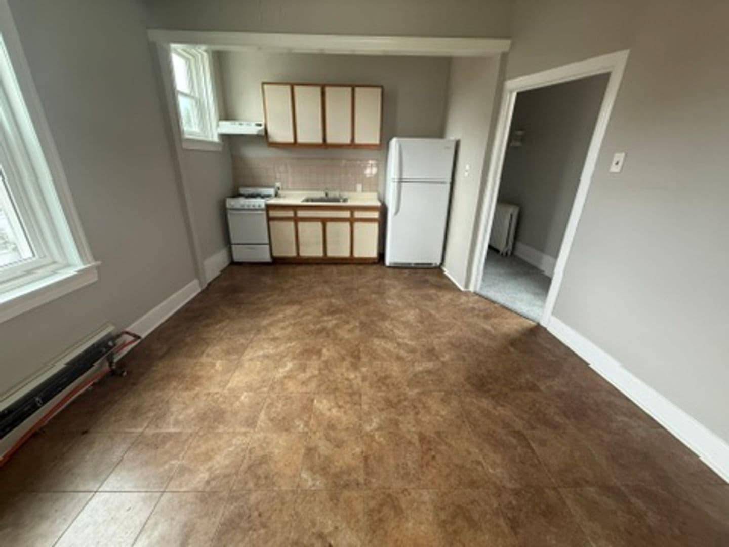 Philadelphia Apartment: 238 West Abbottsford Avenue