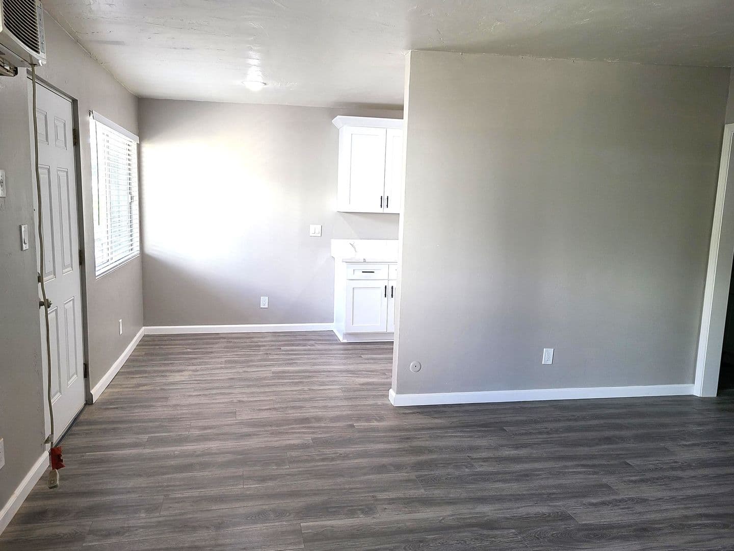Los Angeles Apartment: 1421 Eagle Vista Dr - 8