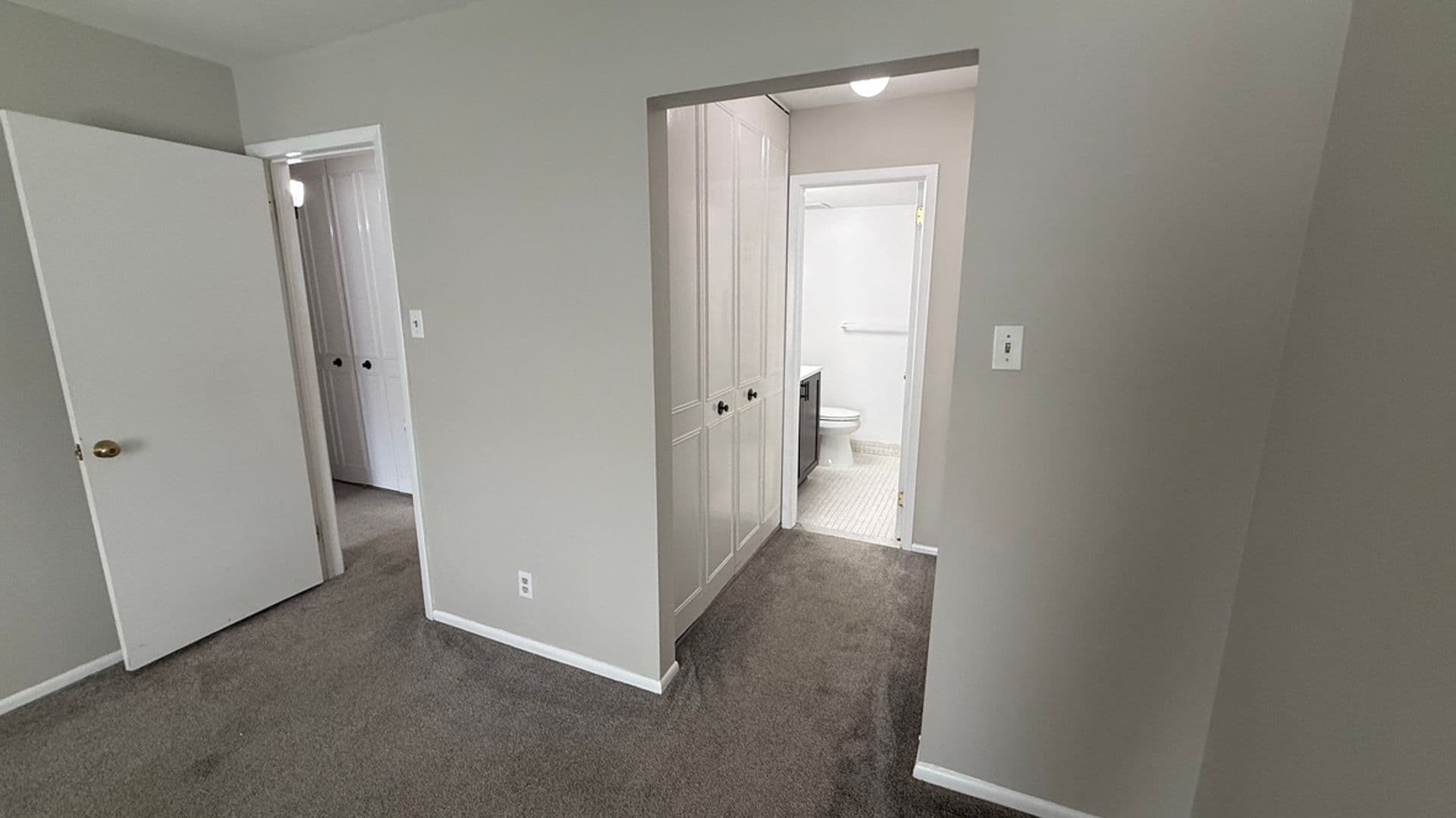 Wayne Condo: 347 Drummers Lane