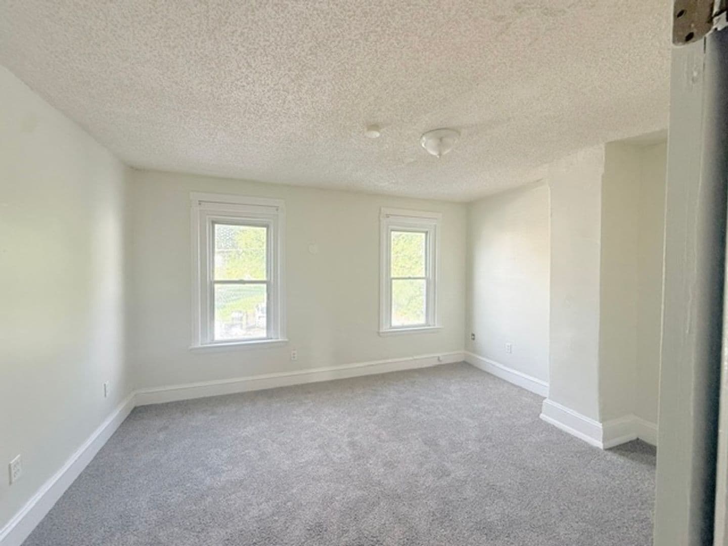 Brookhaven House: 127 9th Street