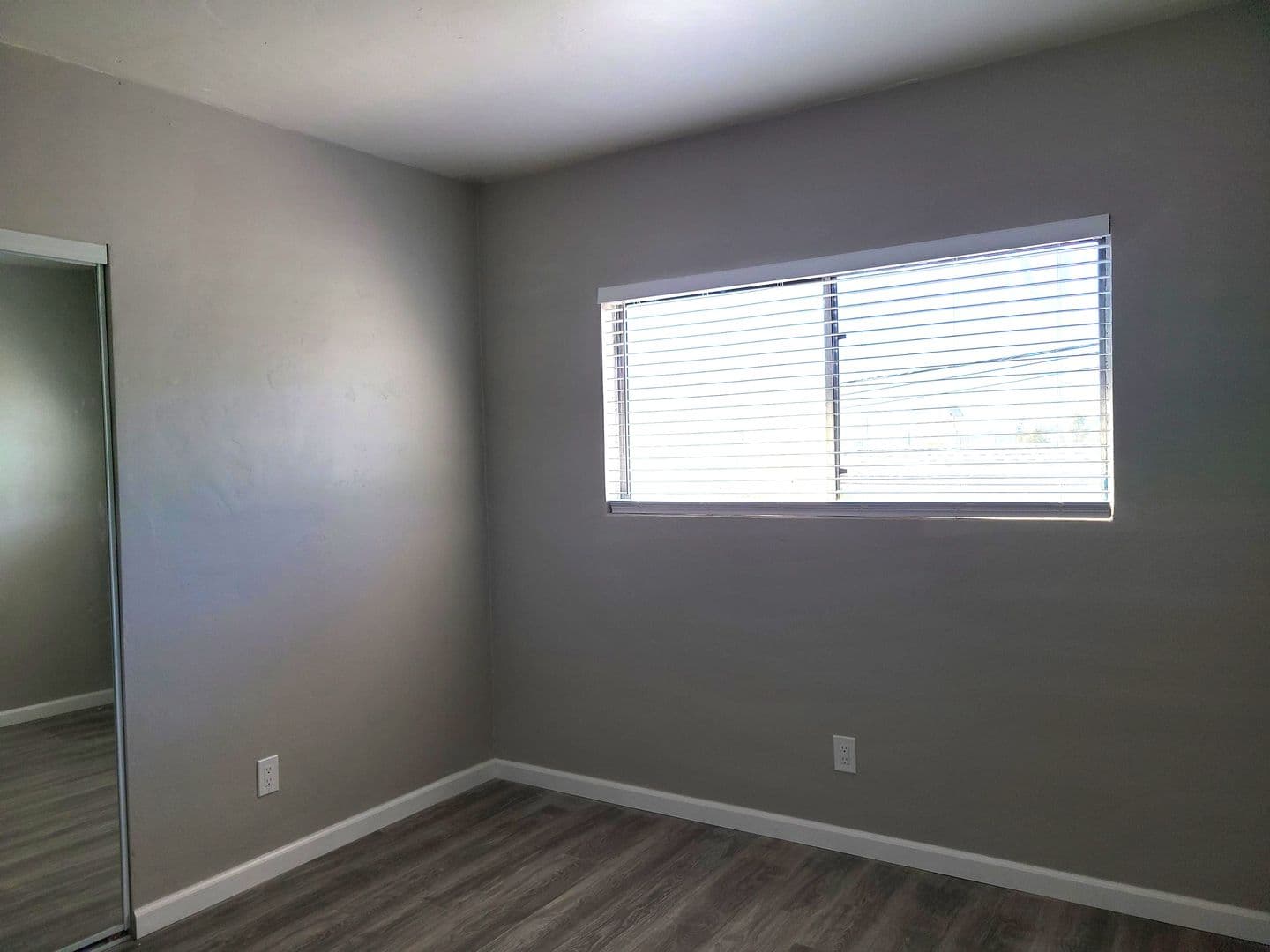Los Angeles Apartment: 1421 Eagle Vista Dr - 8