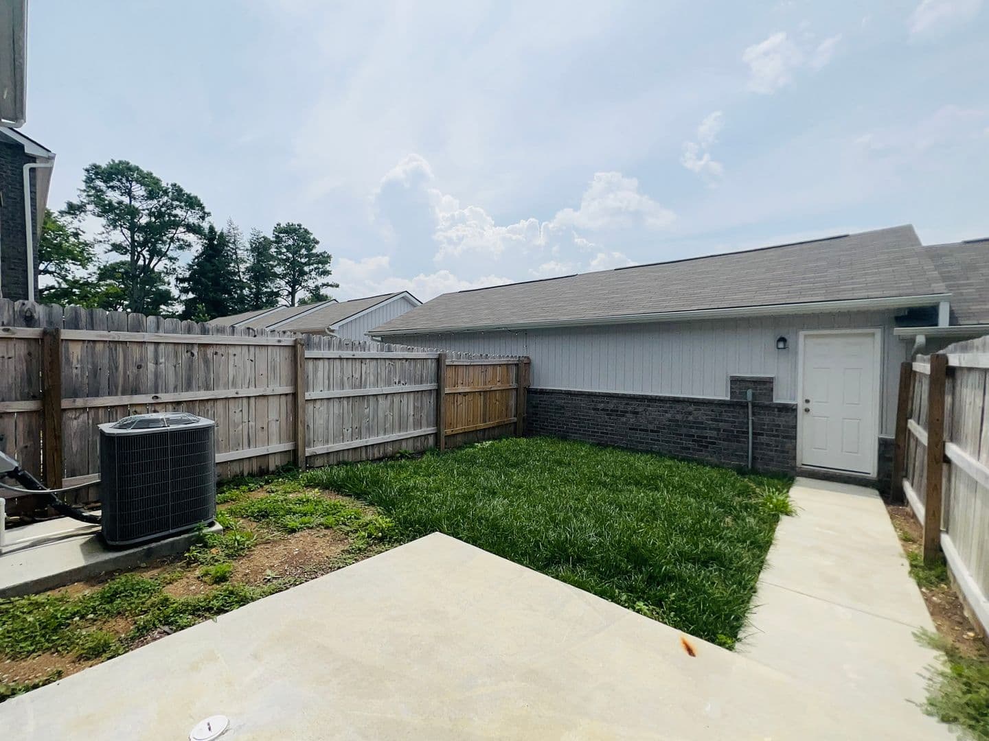 Gallatin Townhome: 2012 Hardwick Lane