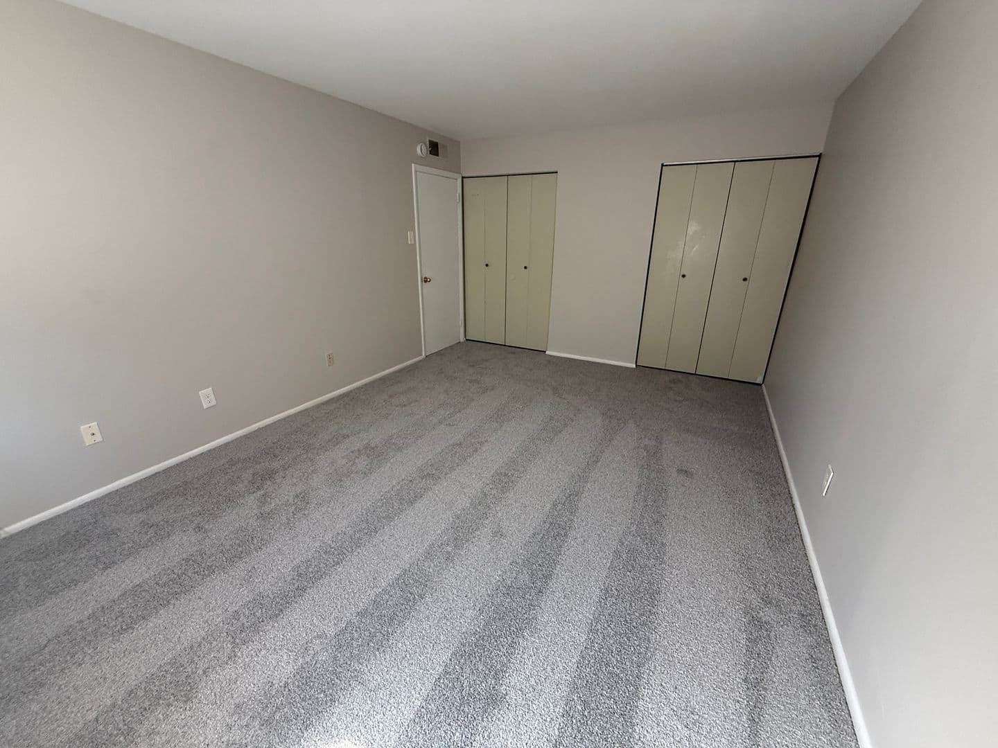 Wallingford Condo: 758B Putnam Boulevard