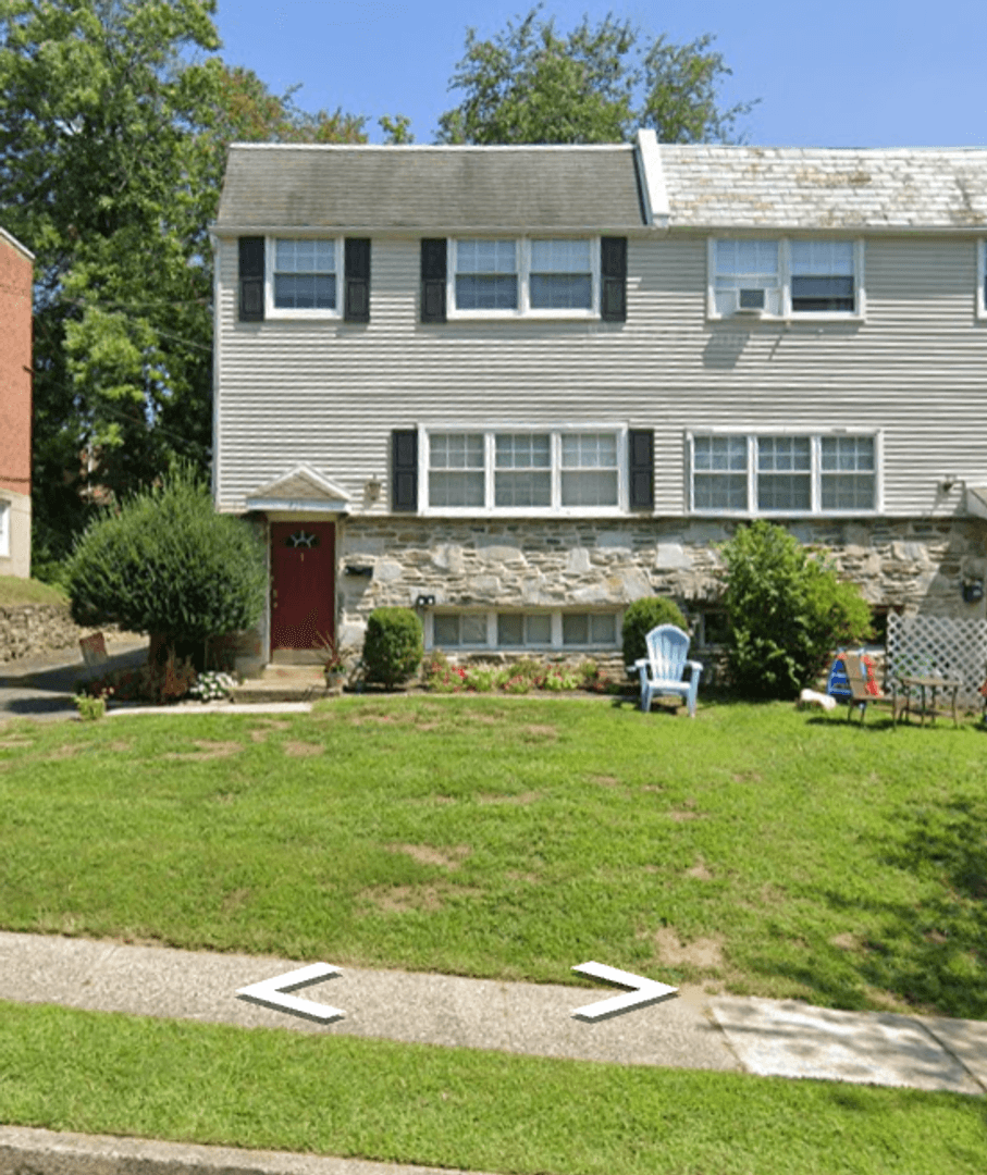 Media Apartment: 420 West Jefferson Street