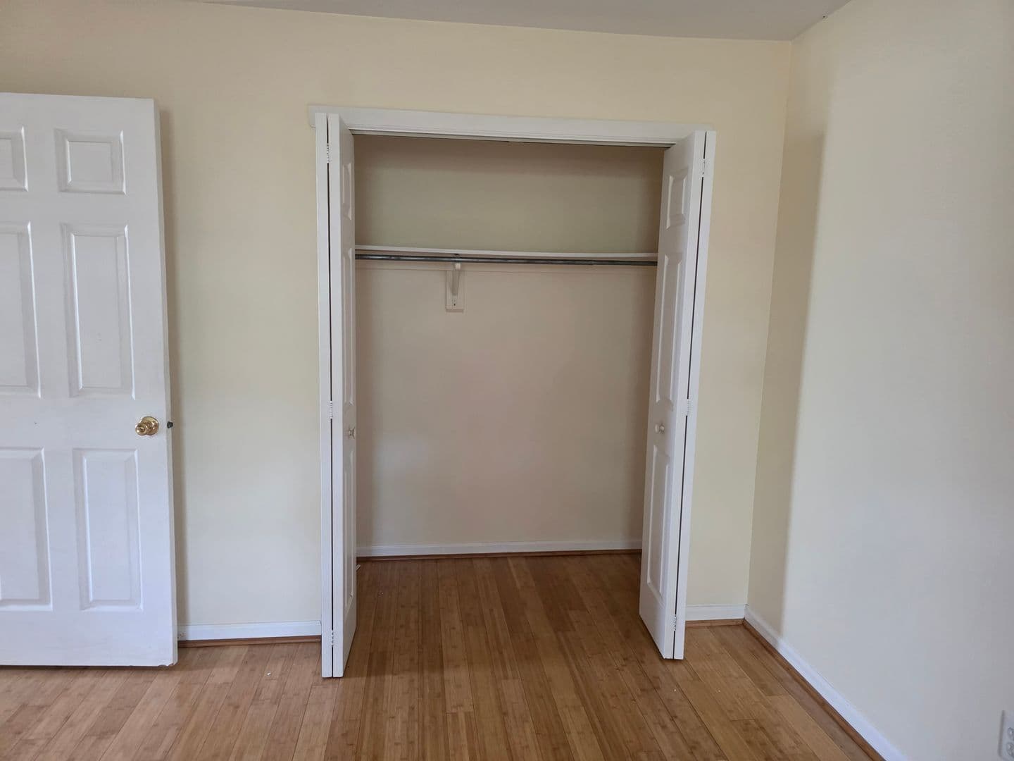 Lansdowne Townhome: 44 S. Lansdowne Avenue