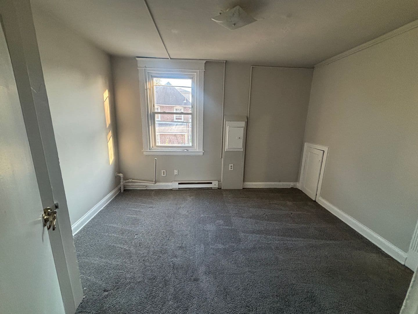 Upper Darby Apartment: 7274 Radbourne Road