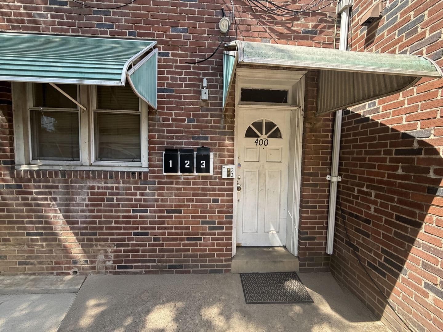 Clifton Heights Apartment: 400 North Springfield Road
