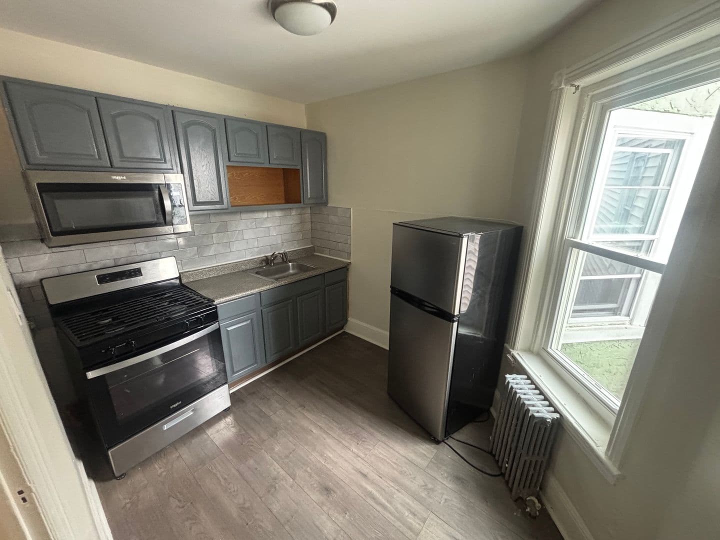 Philadelphia Apartment: 725 East Cornwall Street