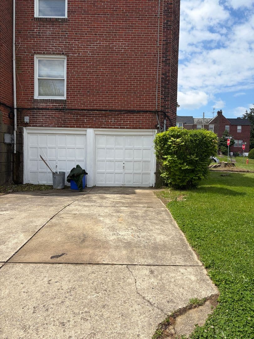 Philadelphia Apartment: 7925 Cedarbrook Avenue