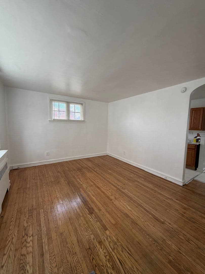 Philadelphia Apartment: 7925 Cedarbrook Avenue