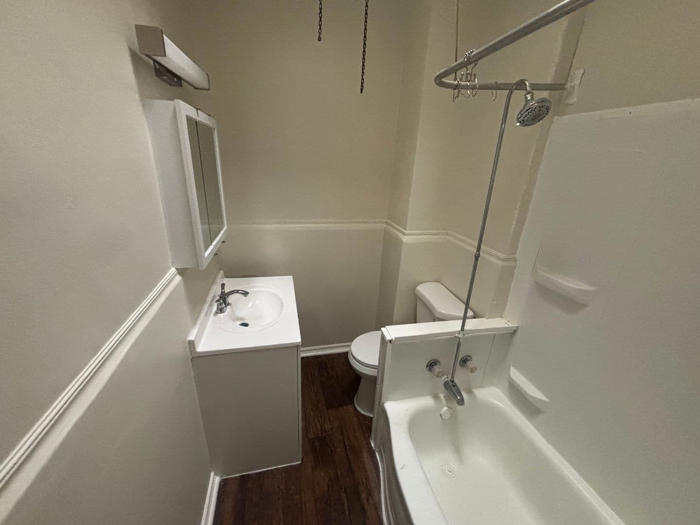 Philadelphia Apartment: 725 East Cornwall Street