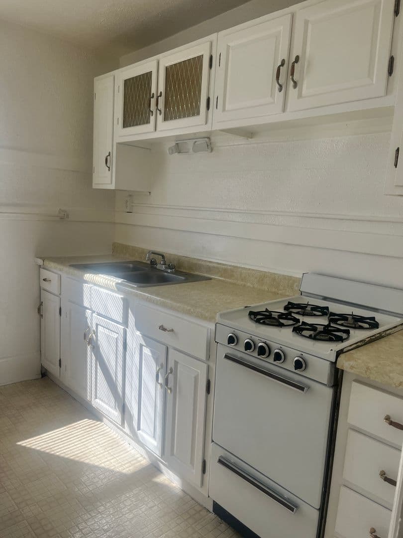Colorado Springs Apartment: 210 S. Weber Street