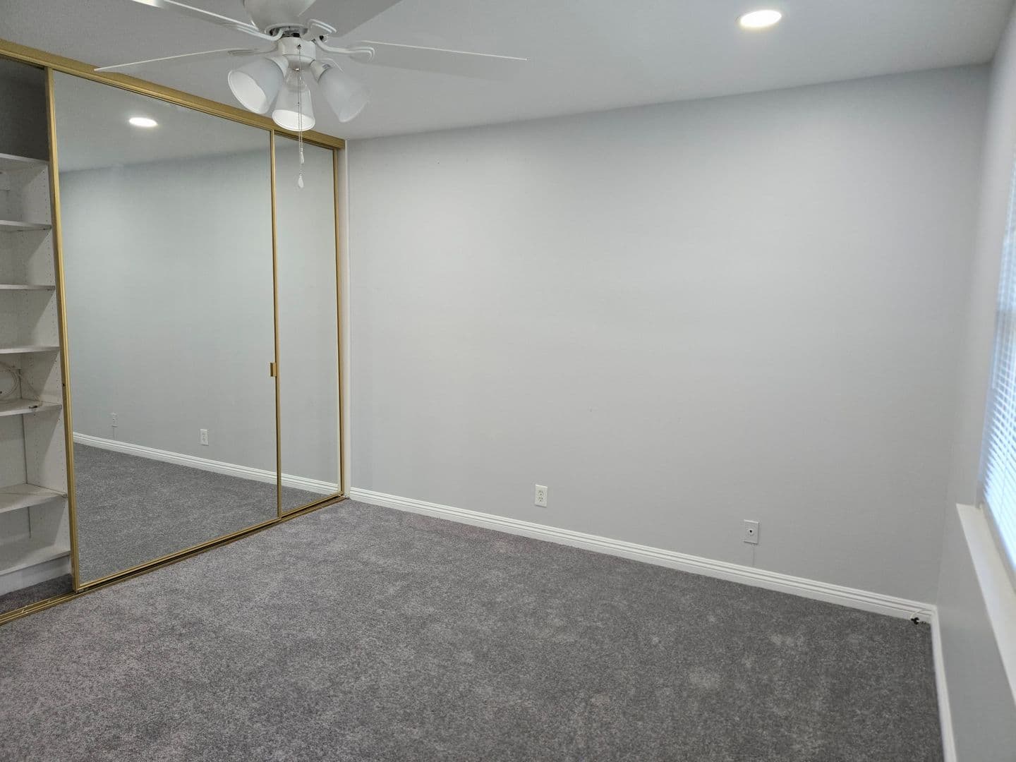 Los Angeles Condo: 3634 Kalsman Dr. #4