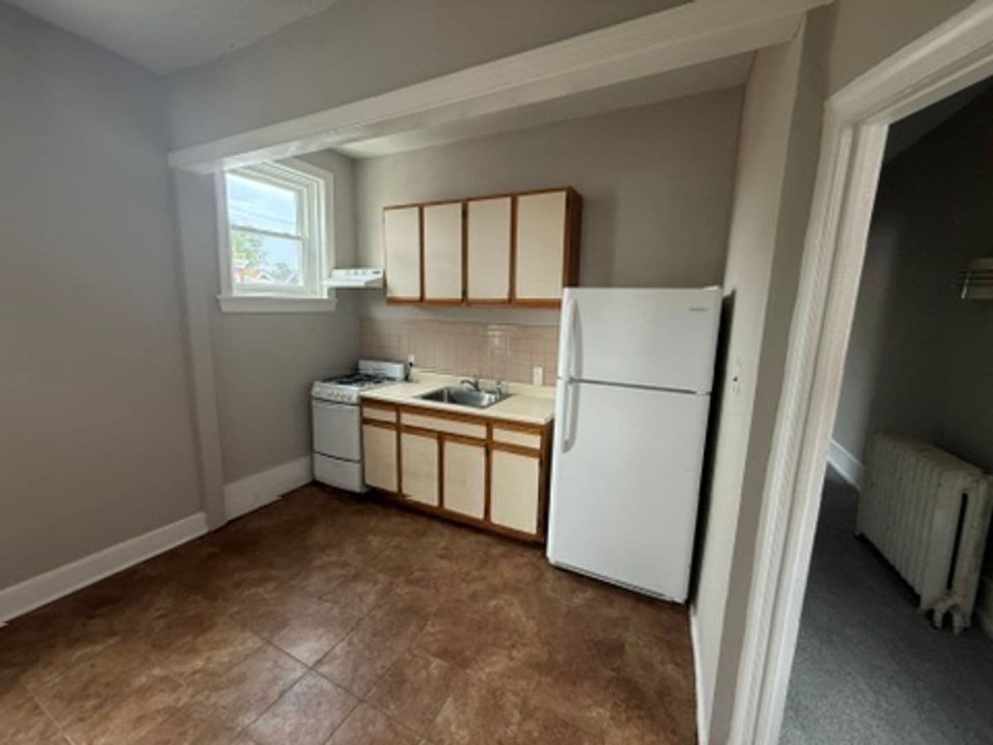 Philadelphia Apartment: 238 West Abbottsford Avenue