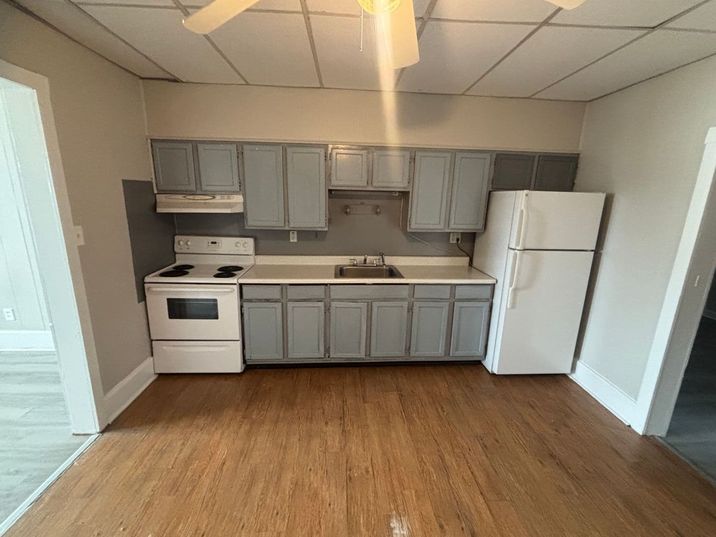 Crum Lynne Apartment: 1039 Leiper Street - 1st Floor