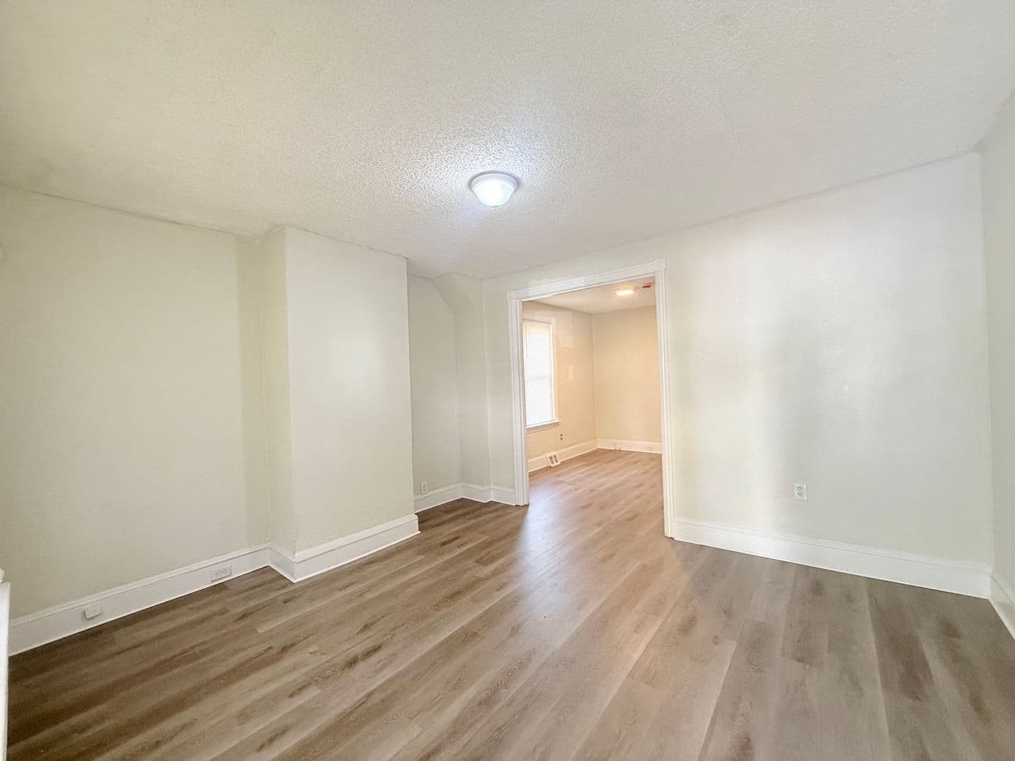 Brookhaven House: 127 9th Street