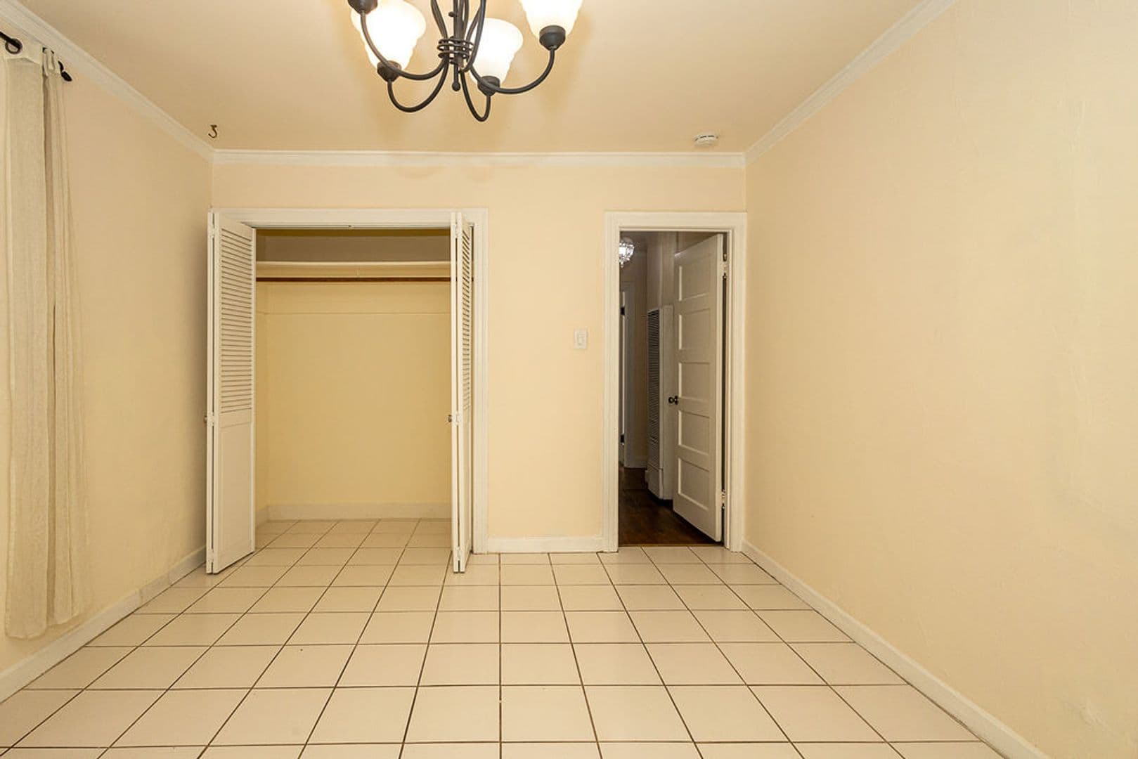 Los Angeles Multiplex: 812-812 1/2 June St