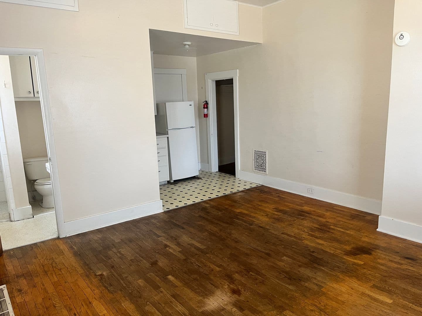 Colorado Springs Apartment: 409 N. Cascade Avenue